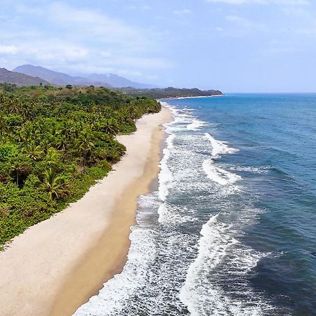 Hostal Mocambo Beach Guachaca Zewnętrze zdjęcie