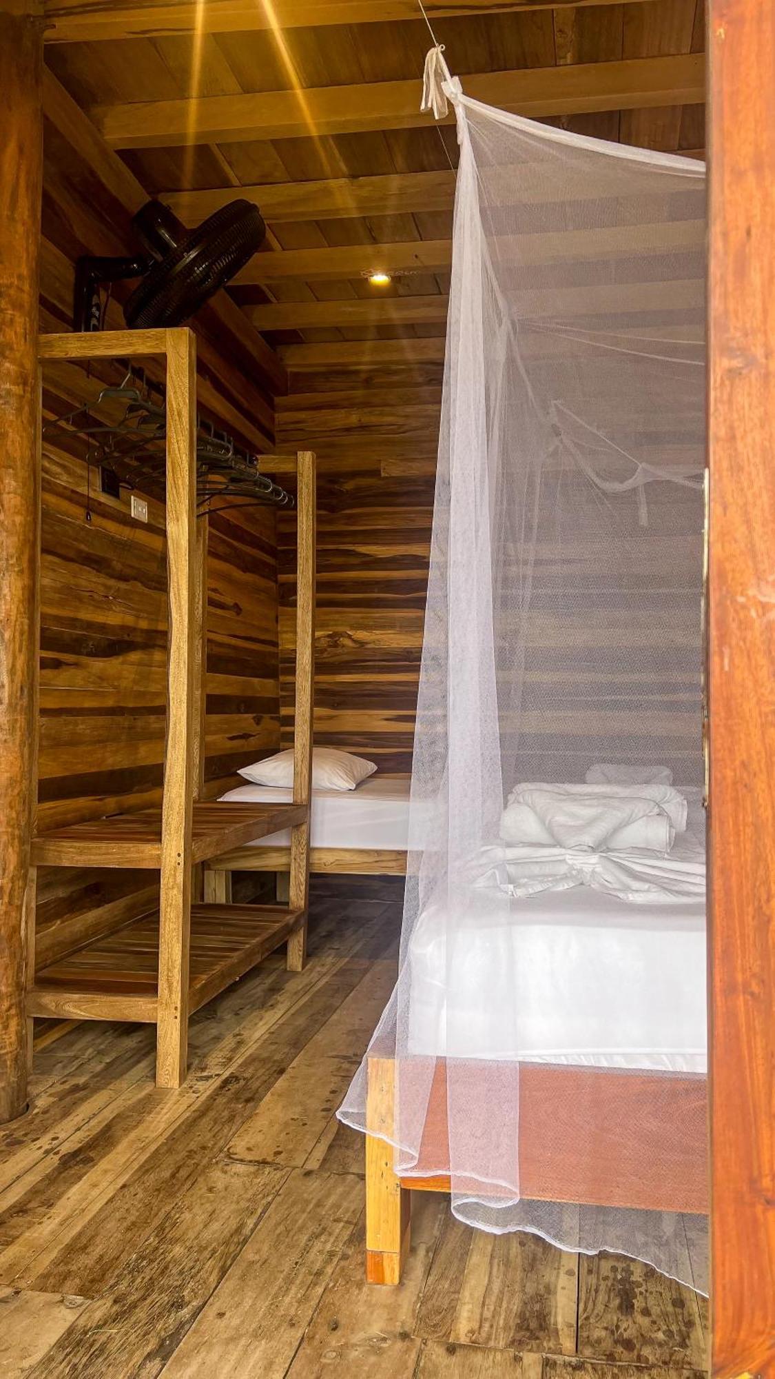 Hostal Mocambo Beach Guachaca Zewnętrze zdjęcie