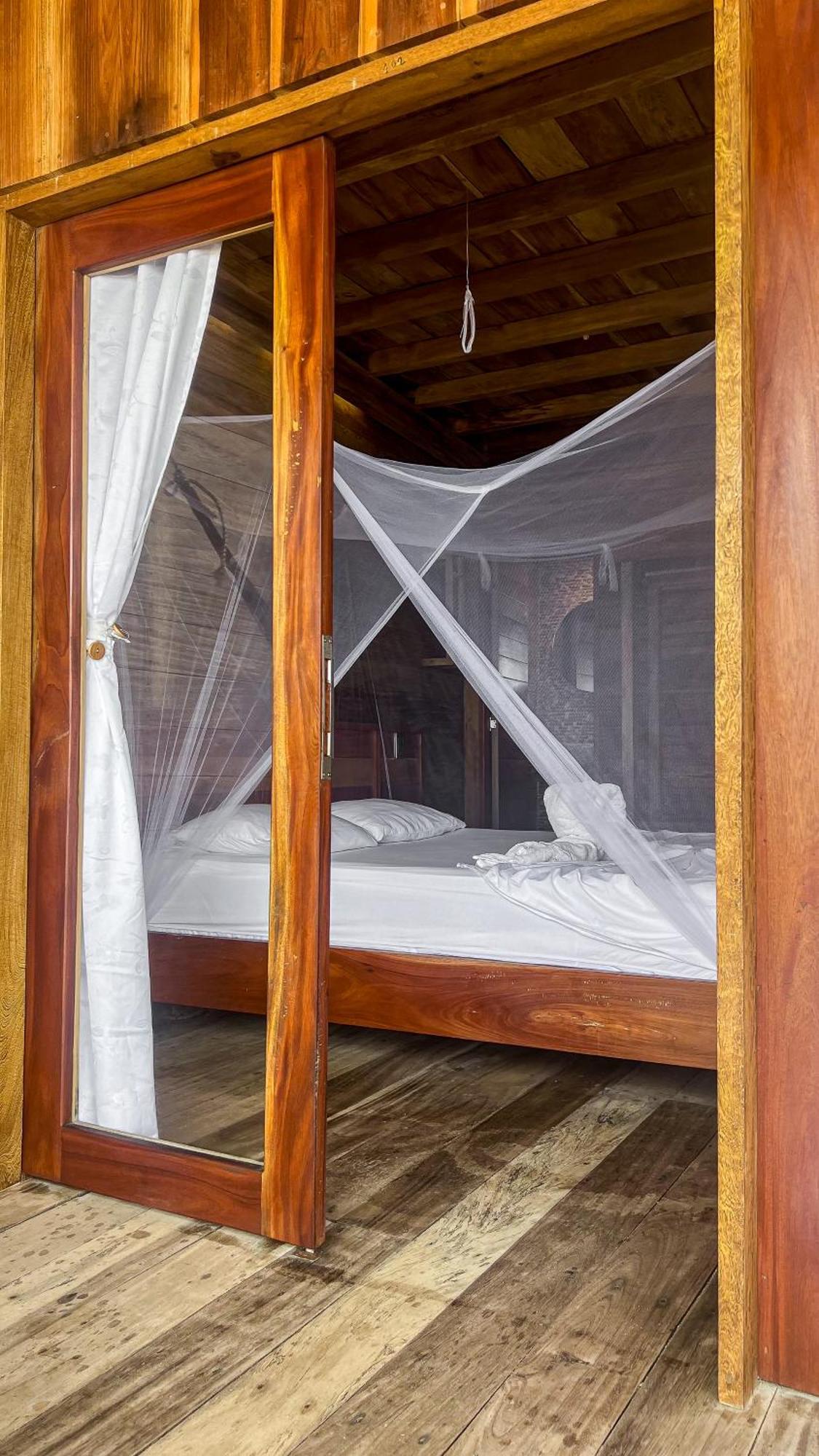 Hostal Mocambo Beach Guachaca Zewnętrze zdjęcie