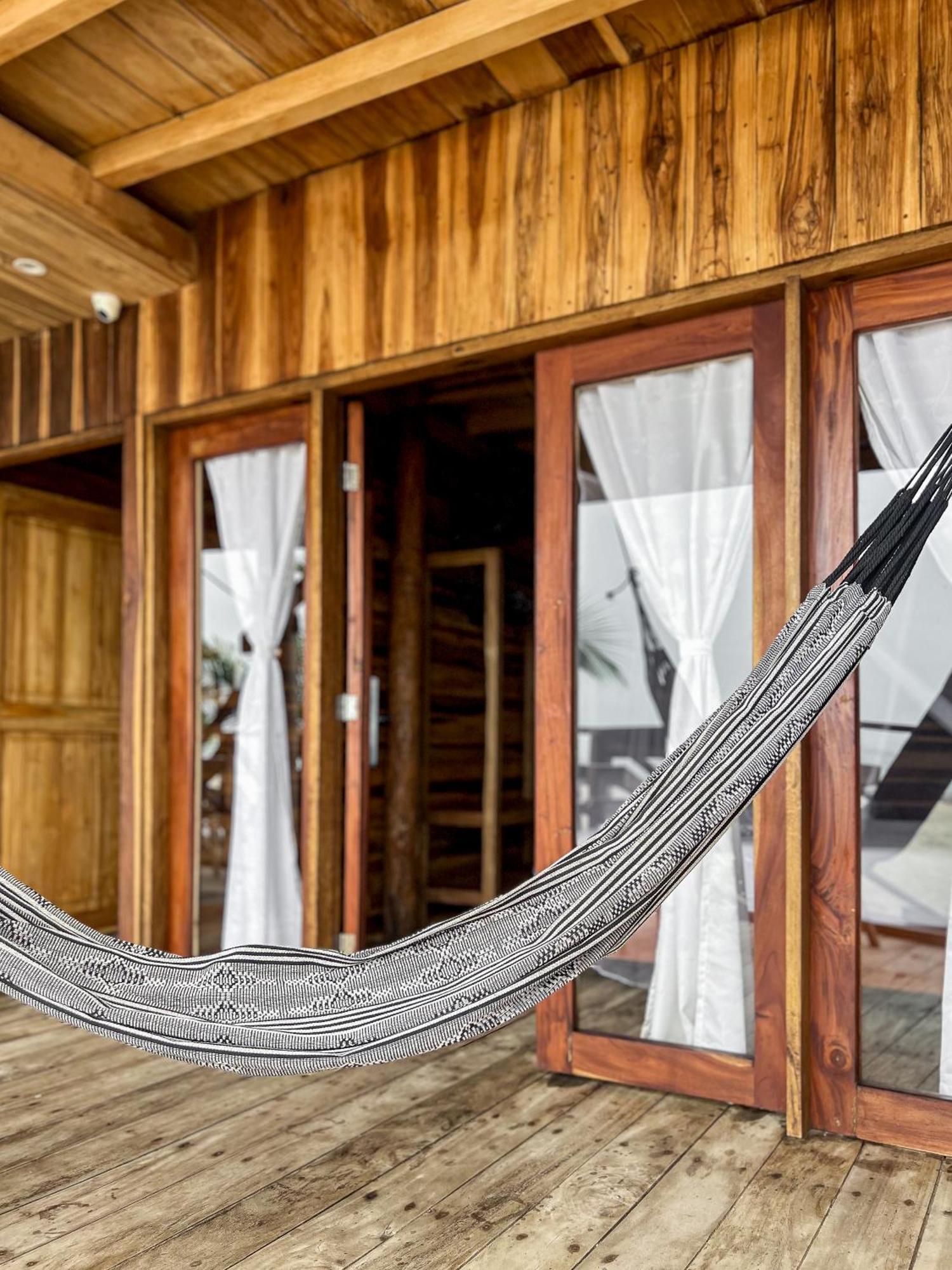 Hostal Mocambo Beach Guachaca Zewnętrze zdjęcie