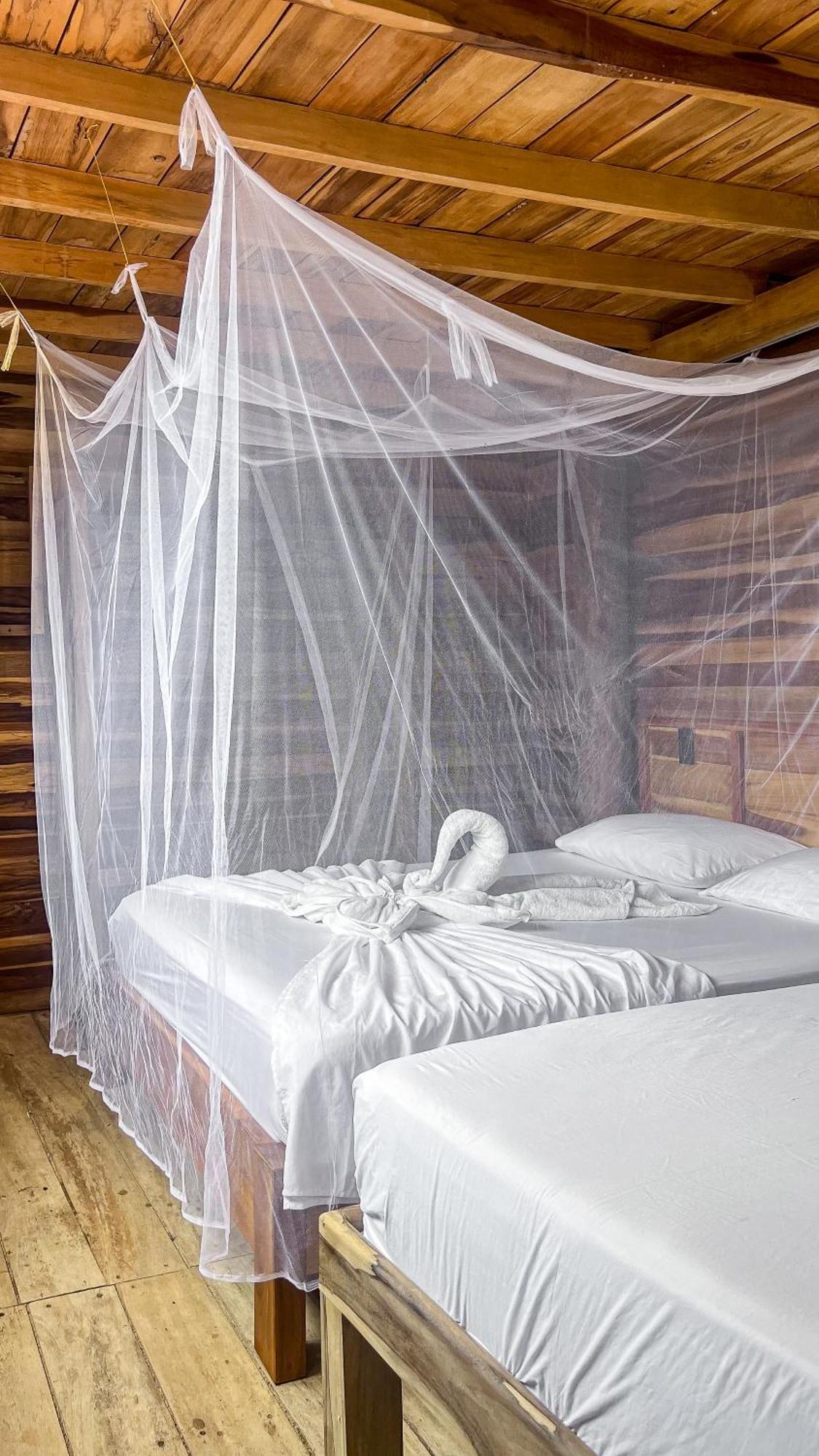 Hostal Mocambo Beach Guachaca Zewnętrze zdjęcie