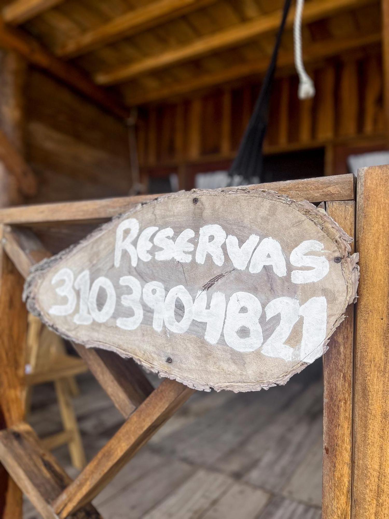 Hostal Mocambo Beach Guachaca Zewnętrze zdjęcie