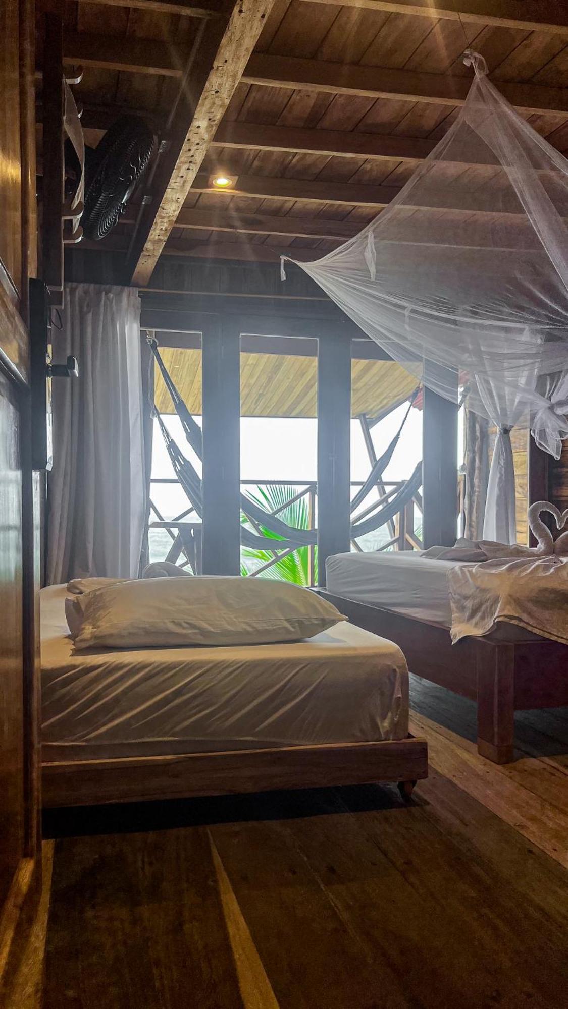 Hostal Mocambo Beach Guachaca Zewnętrze zdjęcie